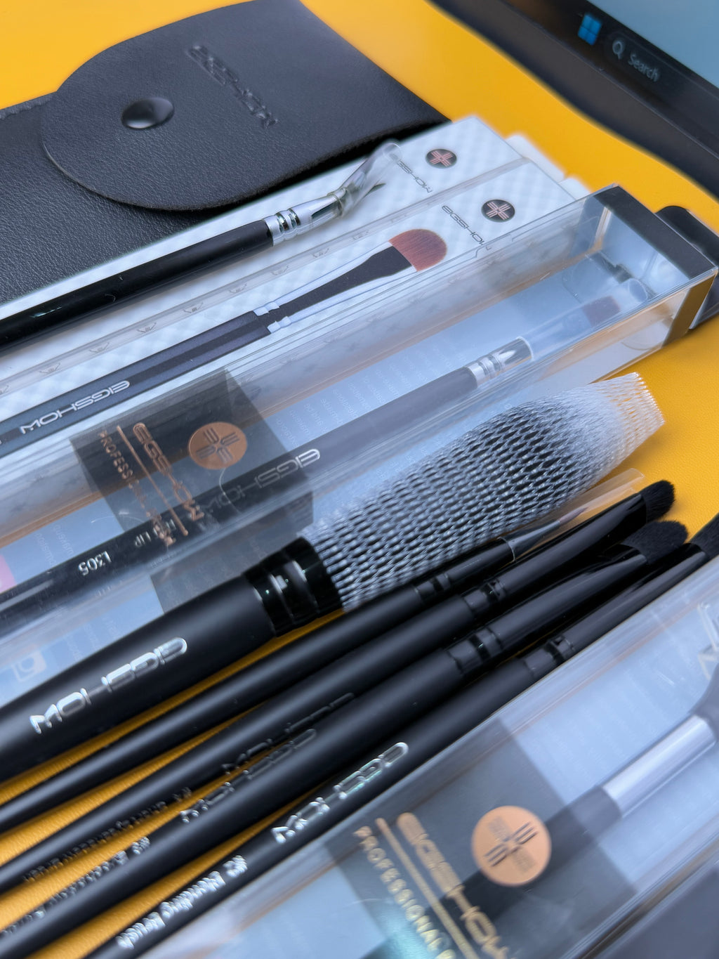 11 In 1 Makeup Brushes