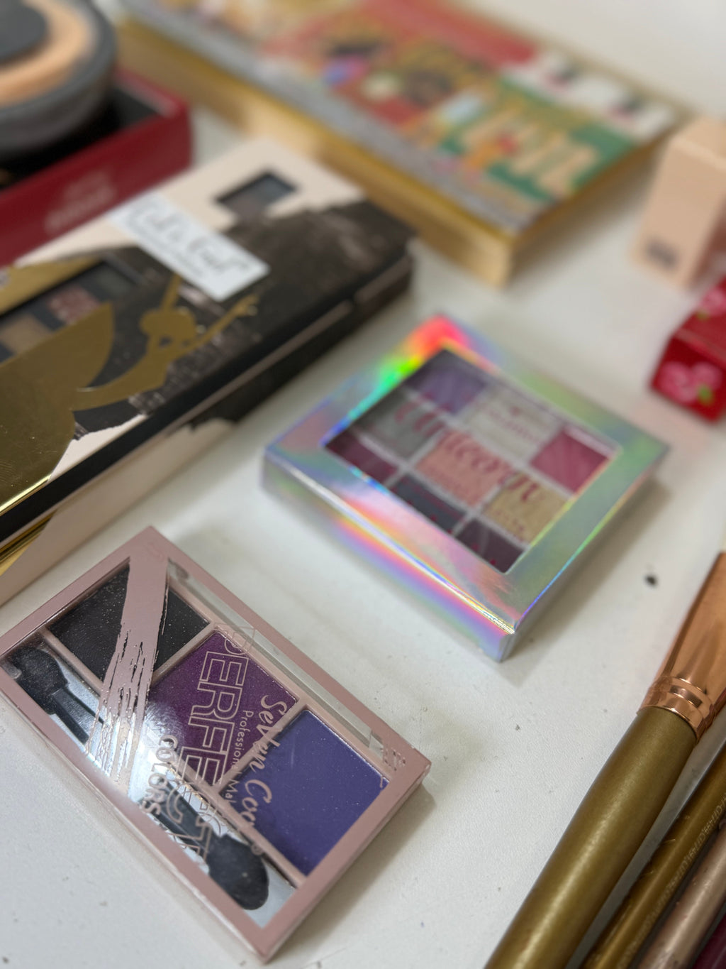 Makeup Mania Essentials Kit Deal