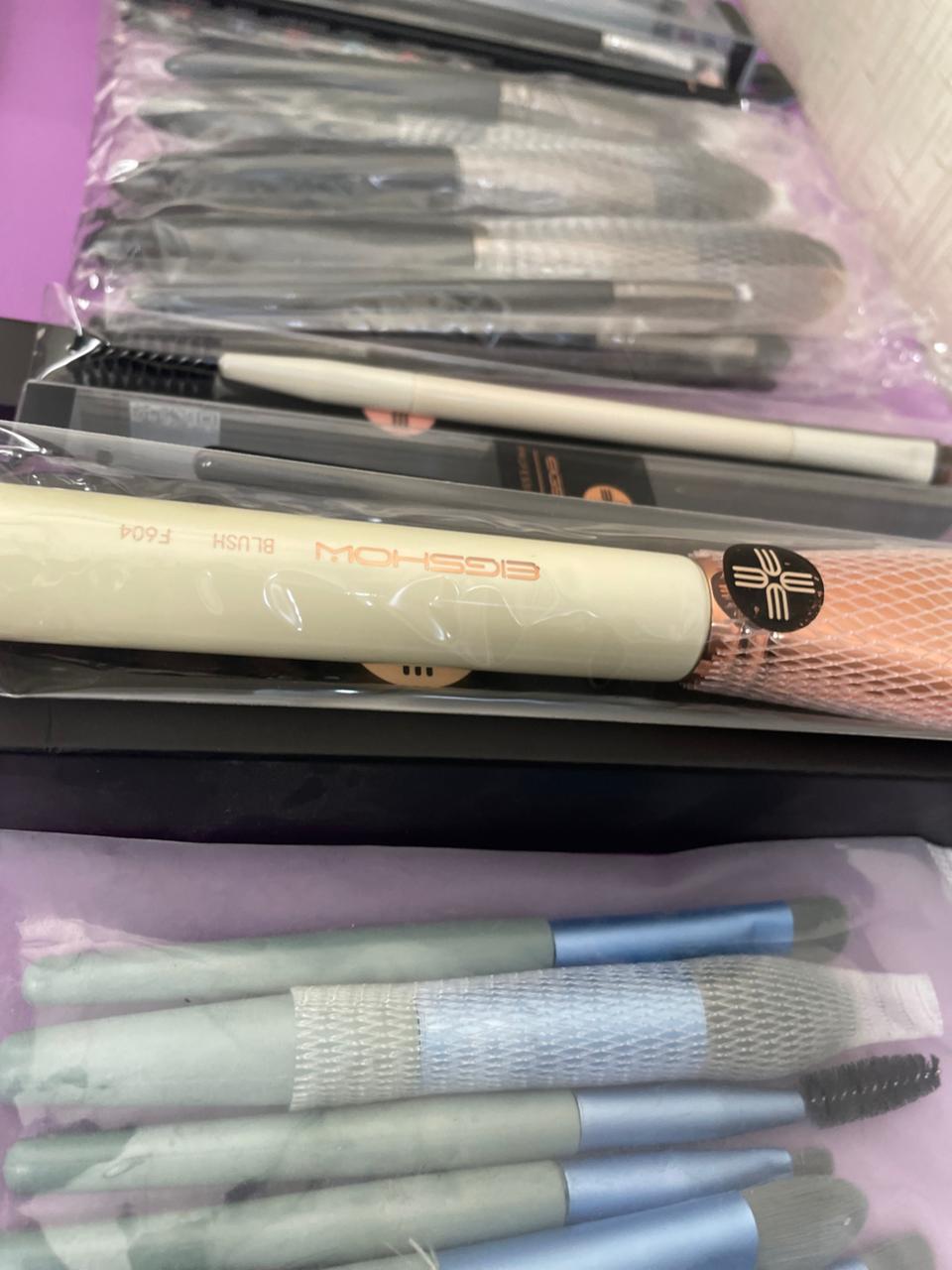 10+1 Free MAKEUP BRUSHES Deal